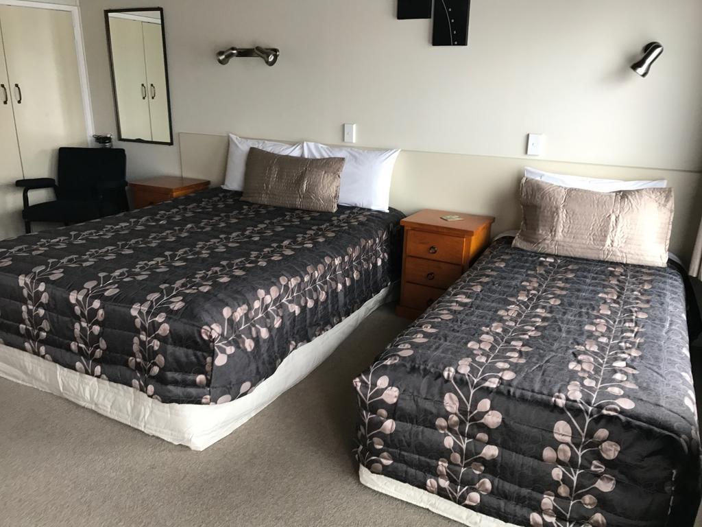 Tourist Court Motel Whakatane Exterior photo
